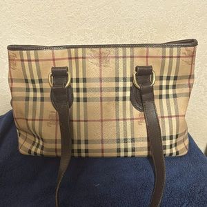 Burberry Regent Tote Haymarket